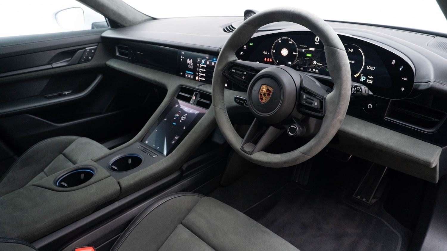 Used Porsche Taycan 2022 for sale - 76366513: Photo 18