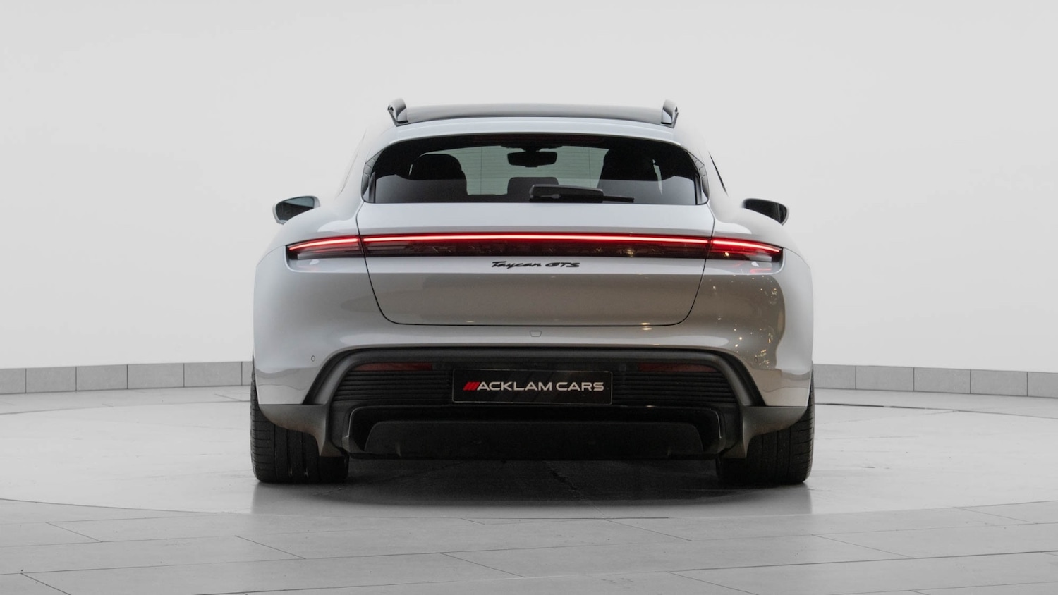 Used Porsche Taycan 2022 for sale - 76366513: Photo 5