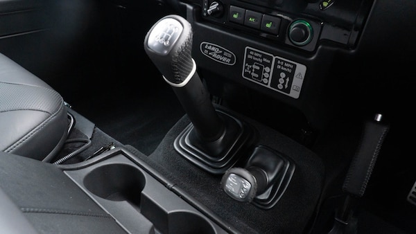 Used Land Rover Defender 90 2016 for sale - 76221751: Photo 23