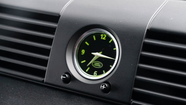Used Land Rover Defender 90 2016 for sale - 76221751: Photo 27