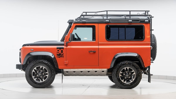 Used Land Rover Defender 90 2016 for sale - 76221751: Photo 4