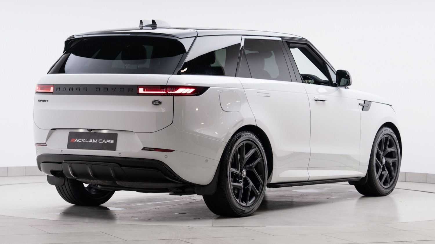 Used Land Rover Range Rover Sport 2023 for sale - 76466532: Photo 5