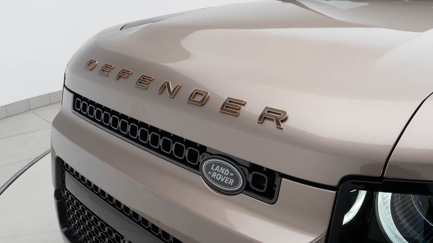 Used Land Rover Defender 2025 for sale - 77877539: Photo 11