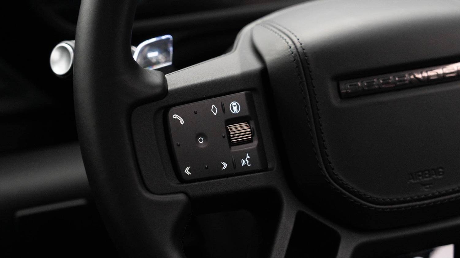 Used Land Rover Defender 2025 for sale - 77877539: Photo 29