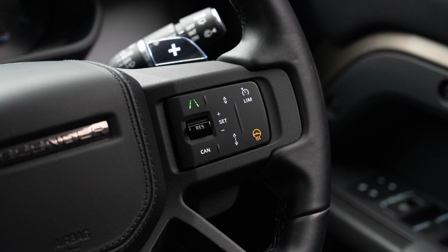 Used Land Rover Defender 2025 for sale - 77877539: Photo 30