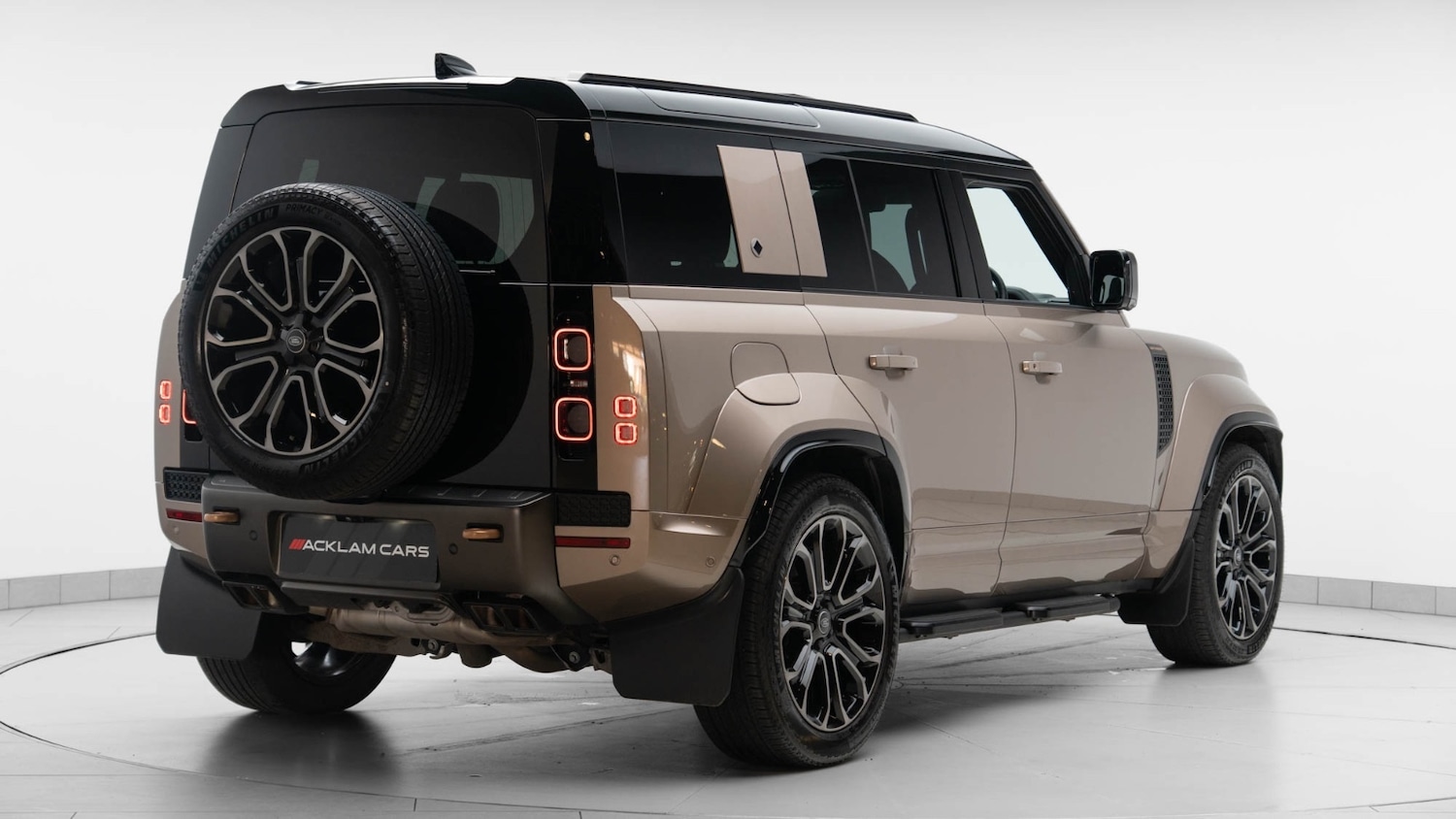 Used Land Rover Defender 2025 for sale - 77877539: Photo 6