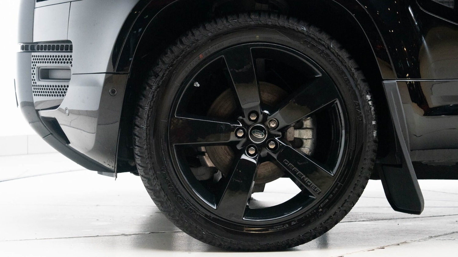 Used Land Rover Defender 2025 for sale - 76664527: Photo 9