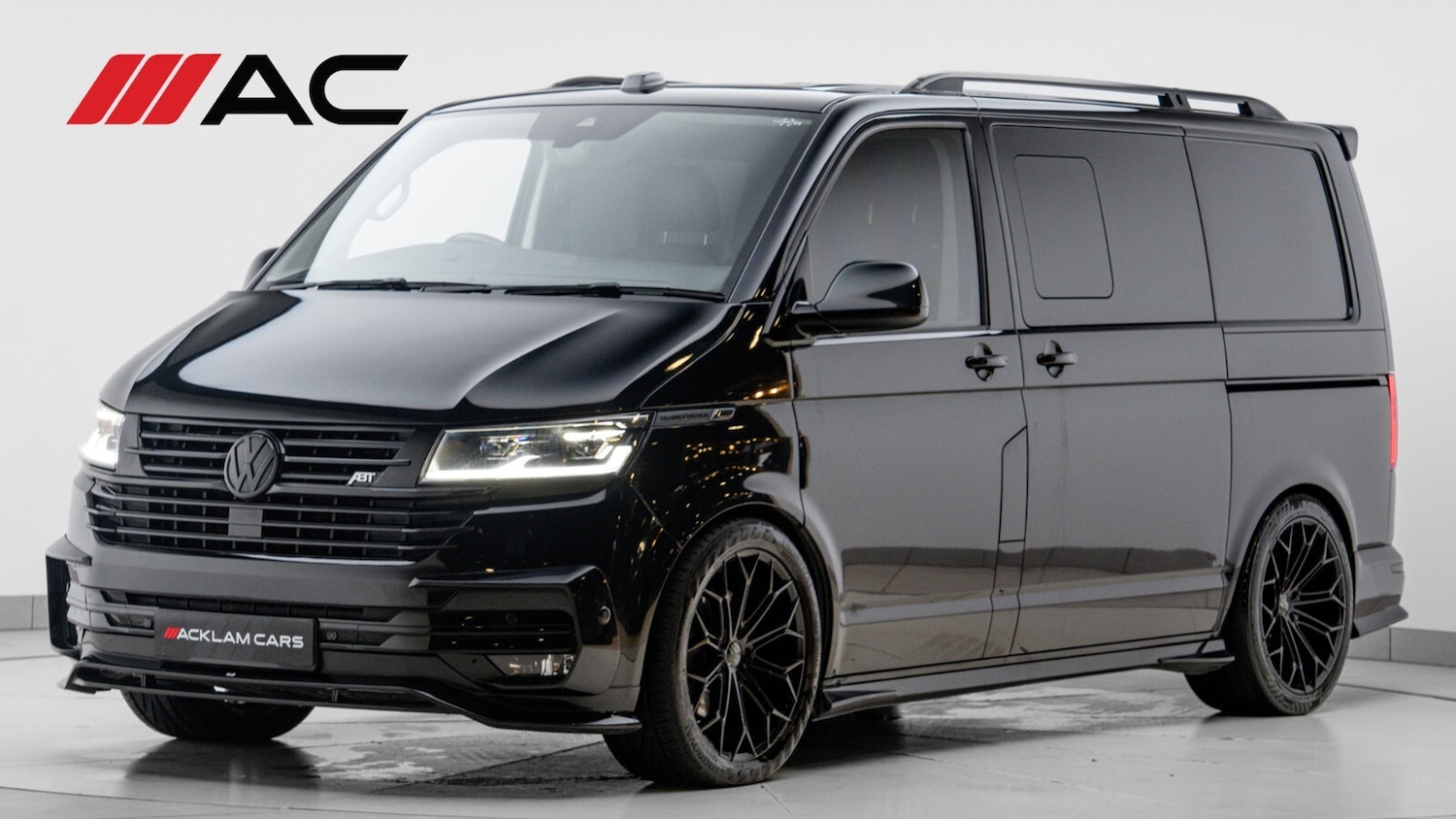 Used Volkswagen Transporter 2021 for sale - 76766261: Photo 1