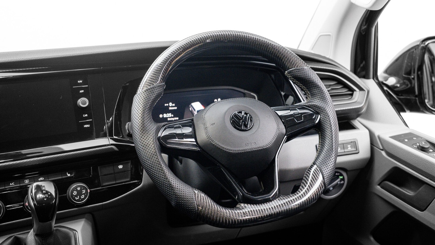 Used Volkswagen Transporter 2021 for sale - 76766261: Photo 20