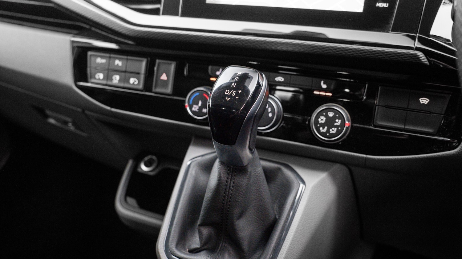 Used Volkswagen Transporter 2021 for sale - 76766261: Photo 25