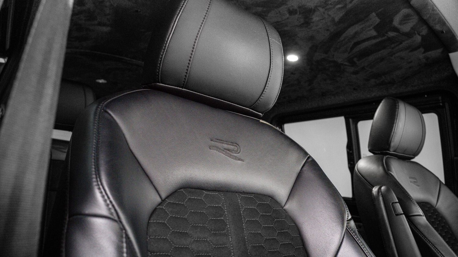 Used Volkswagen Transporter 2021 for sale - 76766261: Photo 28