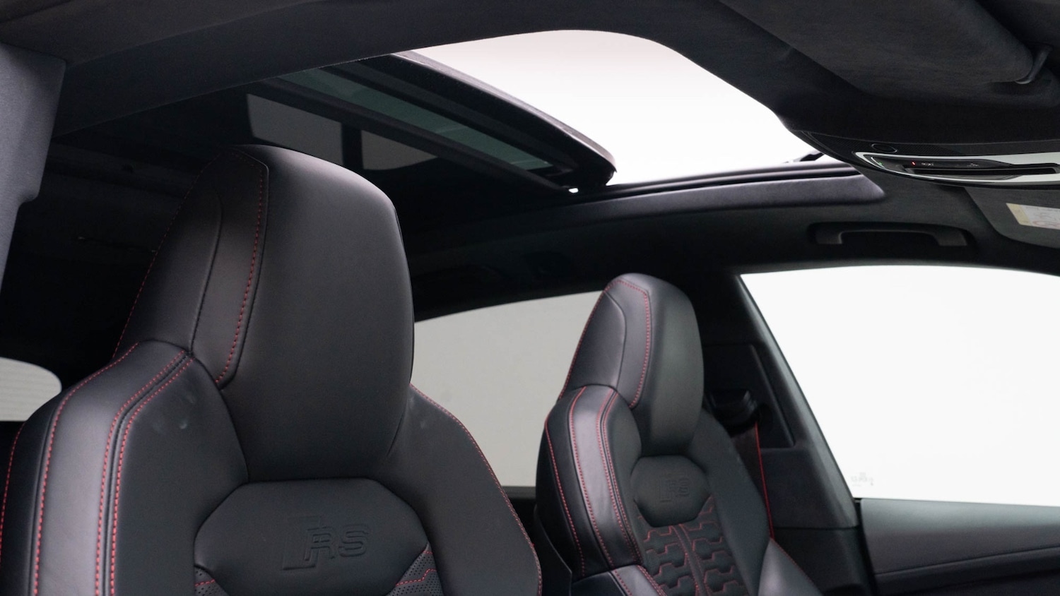 Used Audi RS Q8 2022 for sale - 76501554: Photo 16