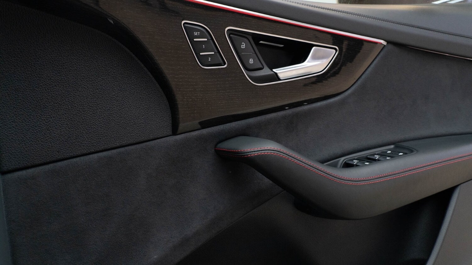 Used Audi RS Q8 2022 for sale - 76501554: Photo 31