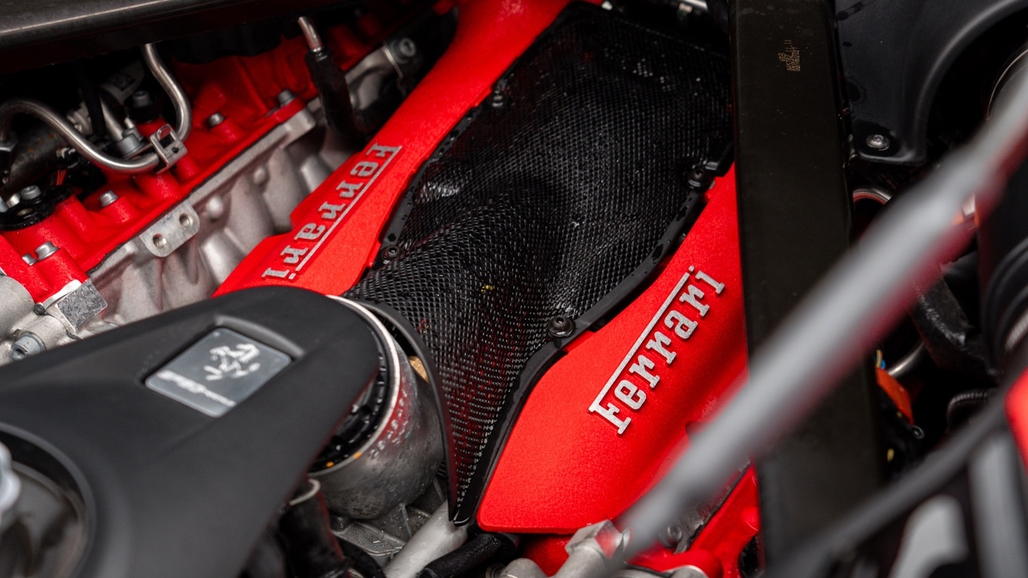 Used Ferrari SF90 Assetto Fiorano 2021 for sale - 77333089: Photo 10