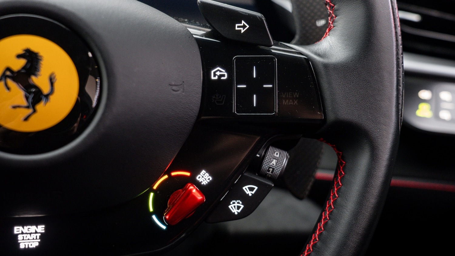 Used Ferrari SF90 Assetto Fiorano 2021 for sale - 77333089: Photo 33