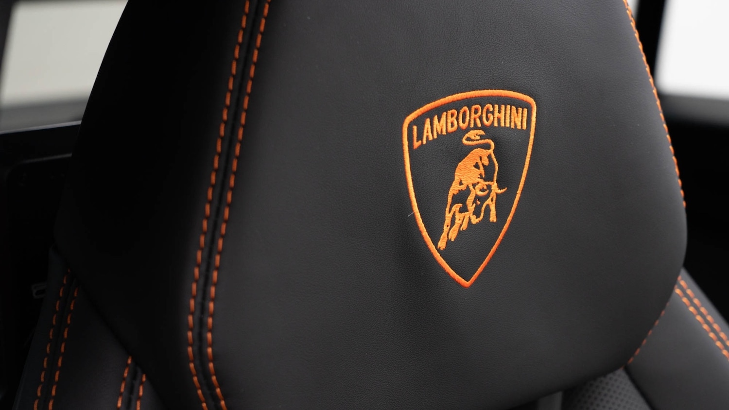 Used Lamborghini Urus 2025 for sale - 77640713: Photo 26