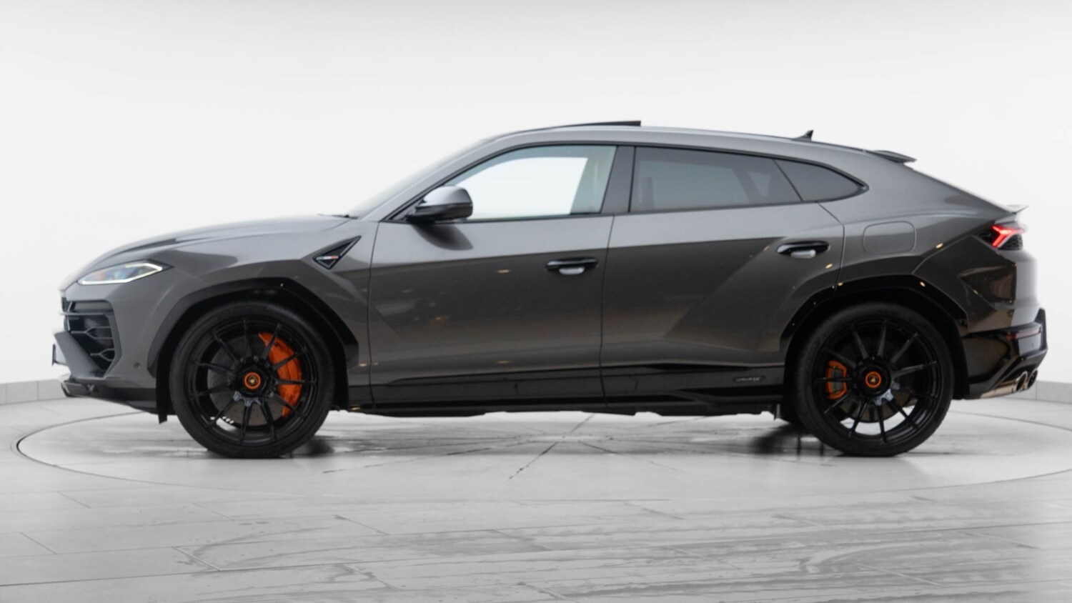 Used Lamborghini Urus 2025 for sale - 77640713: Photo 4