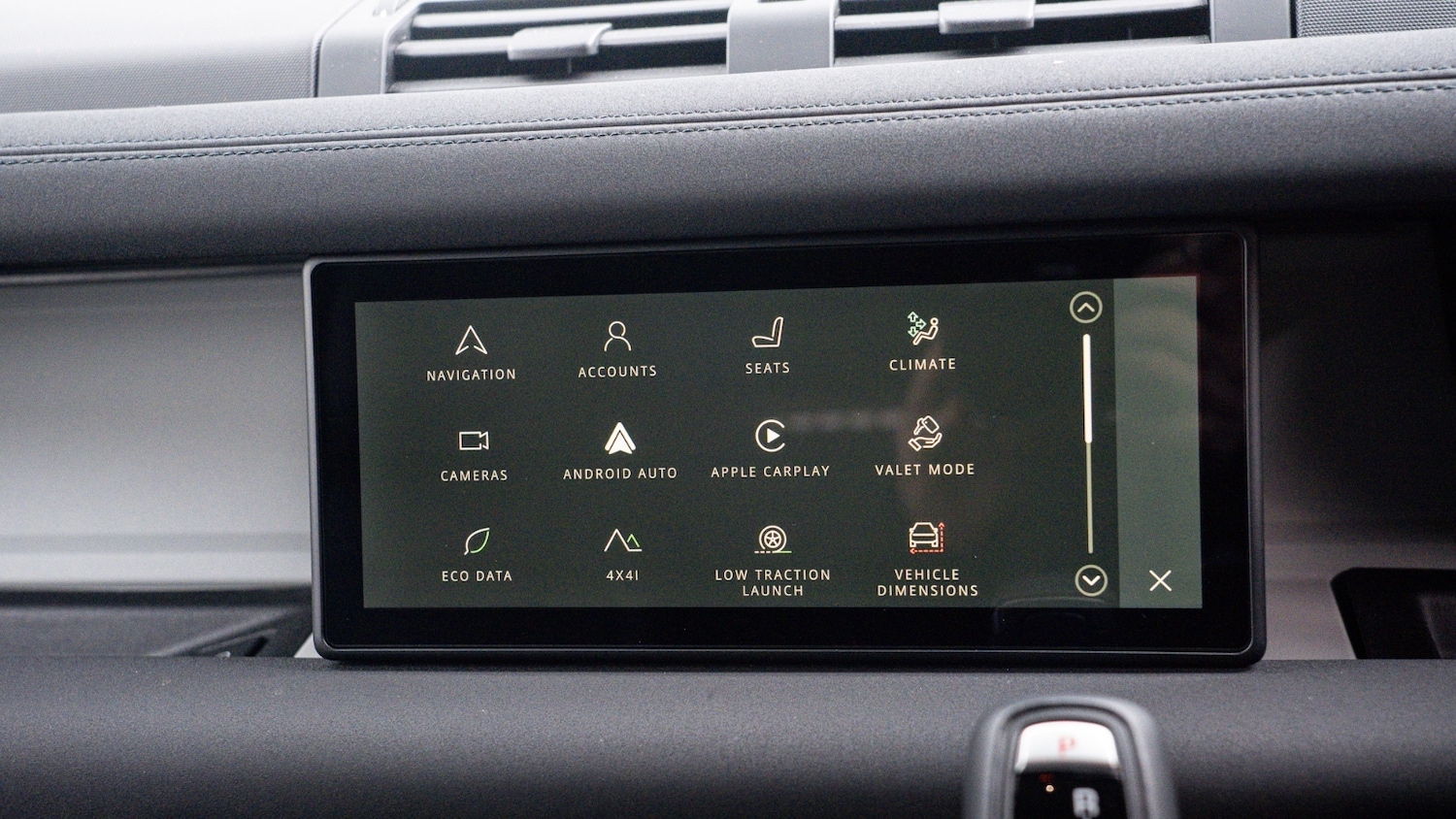 Used Land Rover Defender 2023 for sale - 76921711: Photo 14