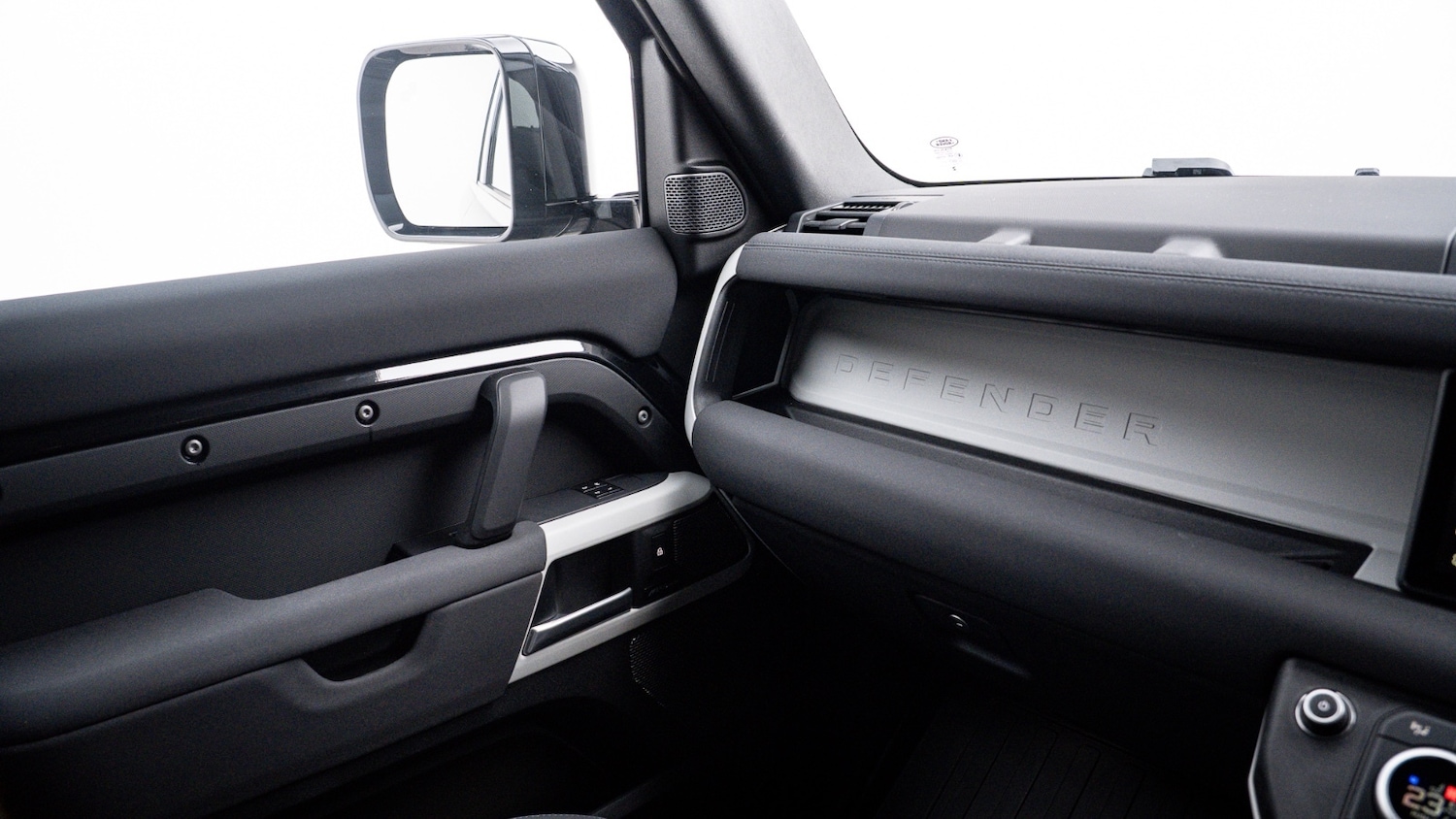 Used Land Rover Defender 2023 for sale - 76921711: Photo 20