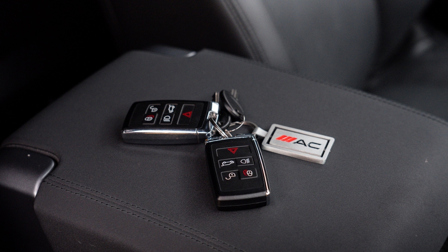 Used Land Rover Defender 2023 for sale - 76921711: Photo 24