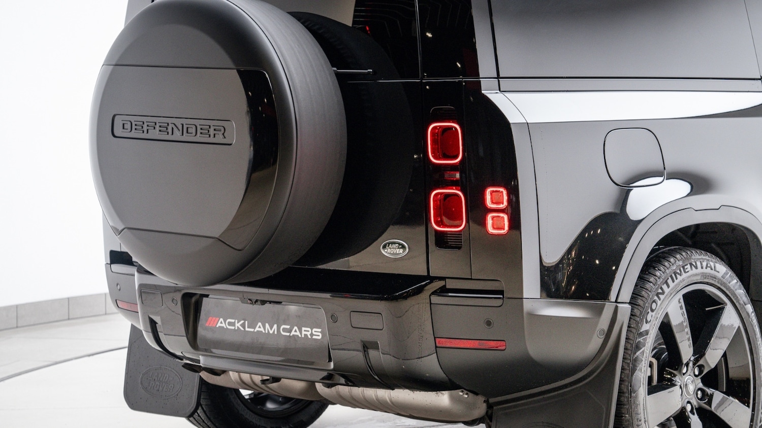 Used Land Rover Defender 2023 for sale - 76921711: Photo 27