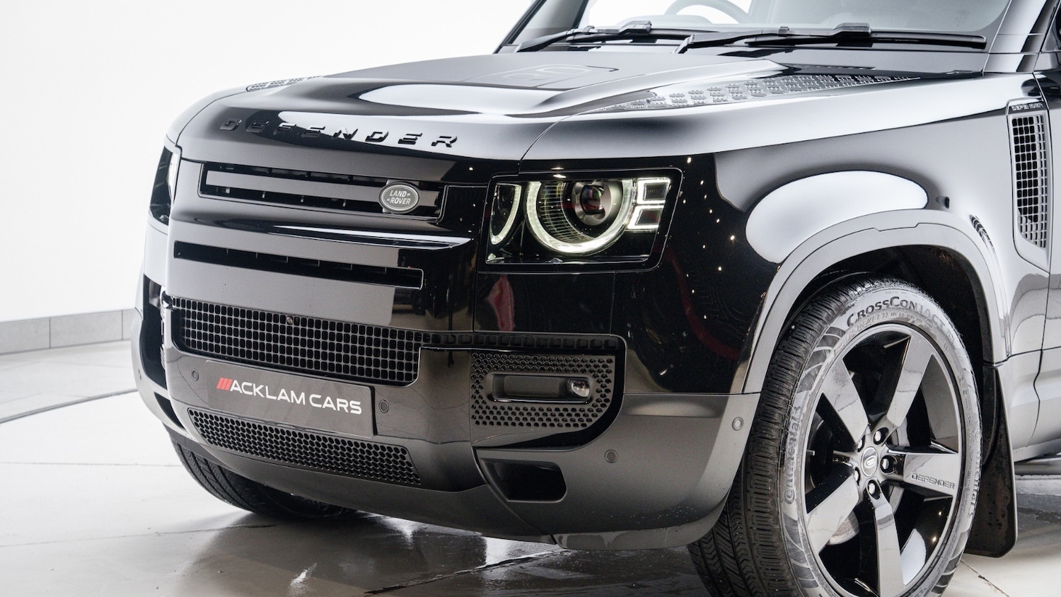 Used Land Rover Defender 2023 for sale - 76921711: Photo 30