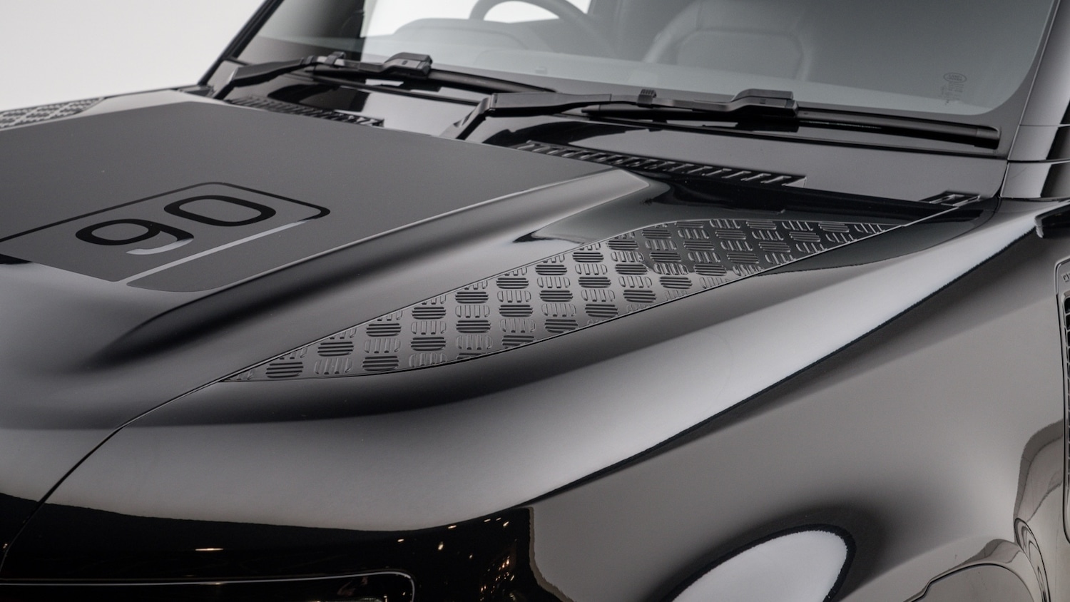 Used Land Rover Defender 2023 for sale - 76921711: Photo 33