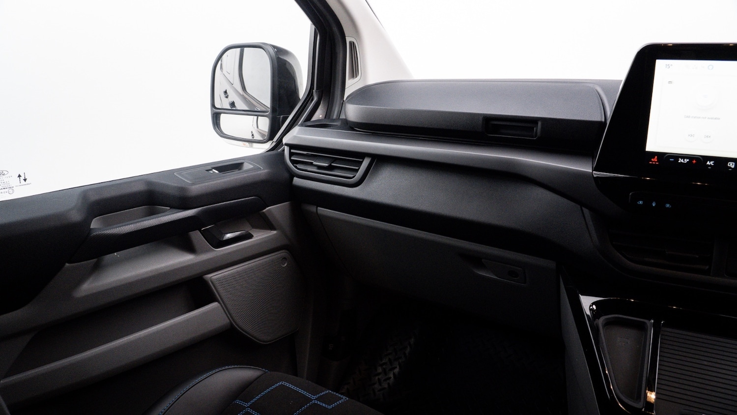 Used Ford Transit Custom 2024 for sale - 76788169: Photo 27