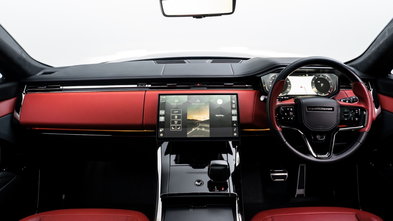 Used Land Rover Range Rover Sport 2024 for sale - 76834858: Photo 2