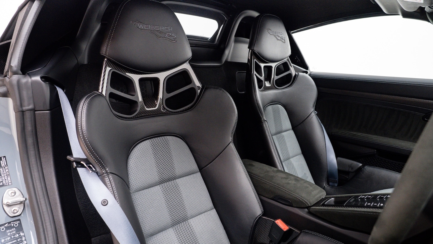 Used Porsche Other 2024 for sale - 77079177: Photo 3