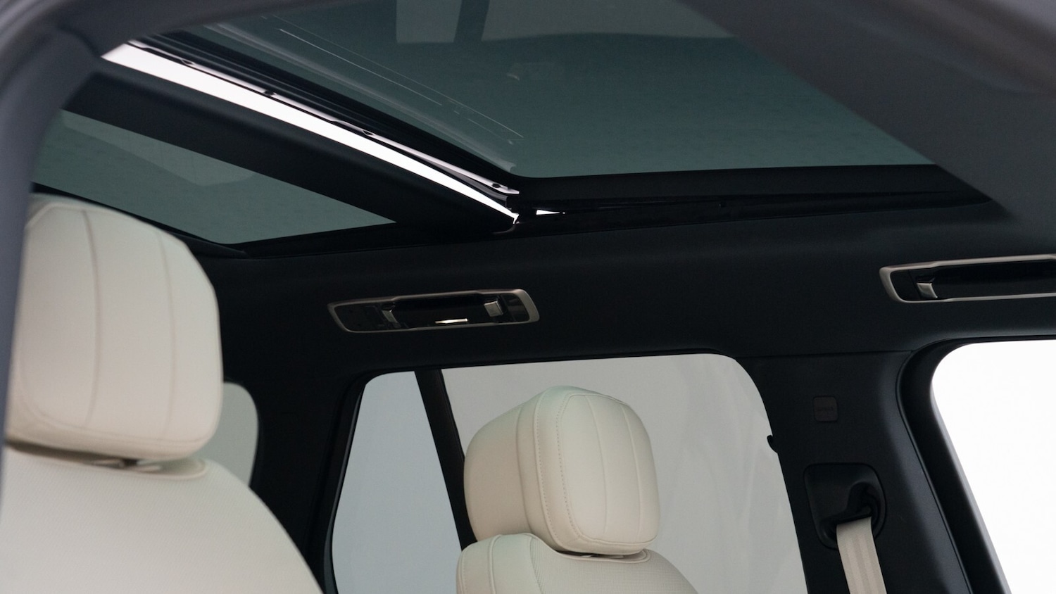 Used Land Rover Range Rover 2025 for sale - 76410540: Photo 11