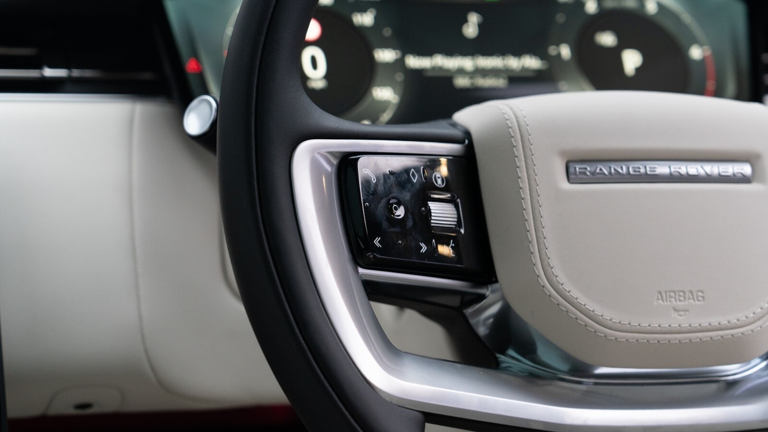 Used Land Rover Range Rover 2025 for sale - 76410540: Photo 16