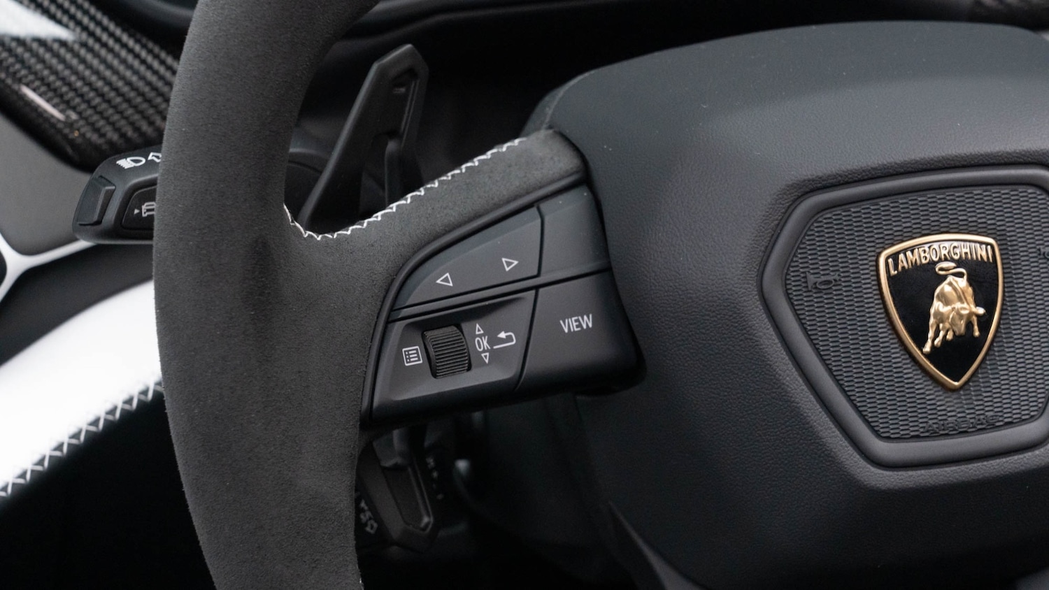 Used Lamborghini Urus 2025 for sale - 76161535: Photo 24