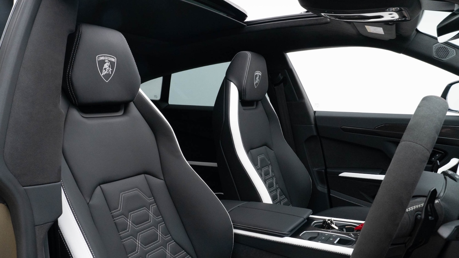 Used Lamborghini Urus 2025 for sale - 76161535: Photo 3