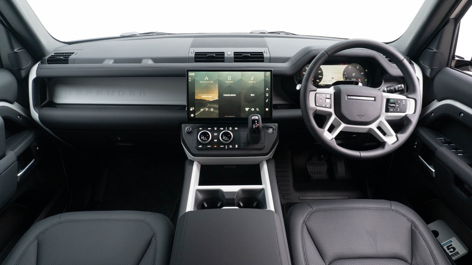 Used Land Rover Defender 2025 for sale - 76696540: Photo 2