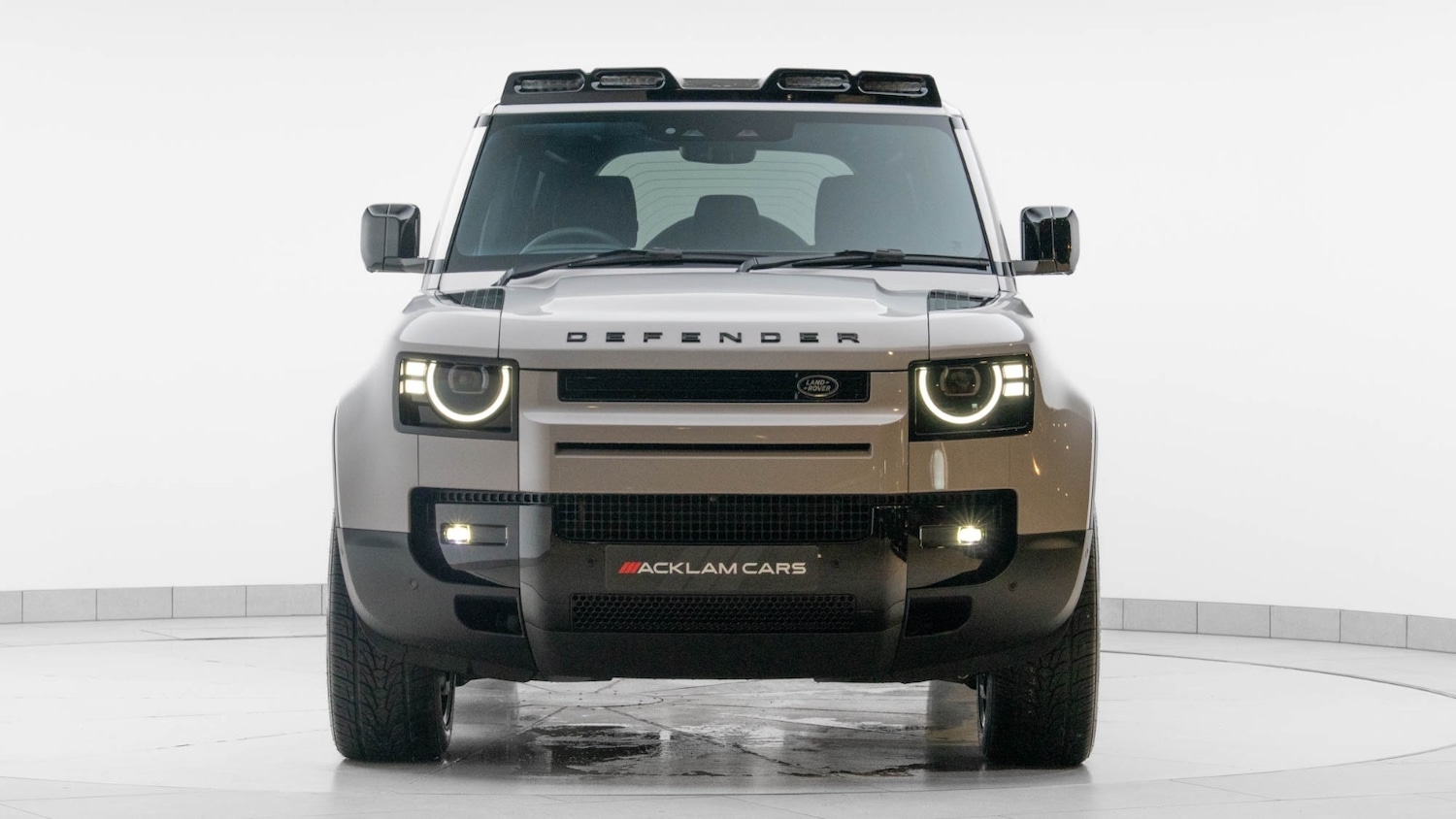 Used Land Rover Defender 2025 for sale - 76696540: Photo 7