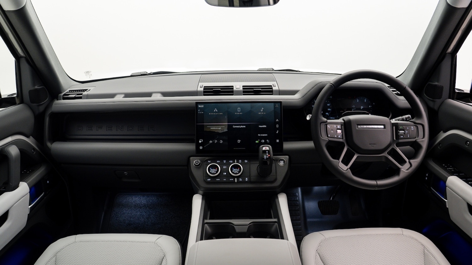 Used Land Rover Defender 110 2026 for sale - 78009096: Photo 2