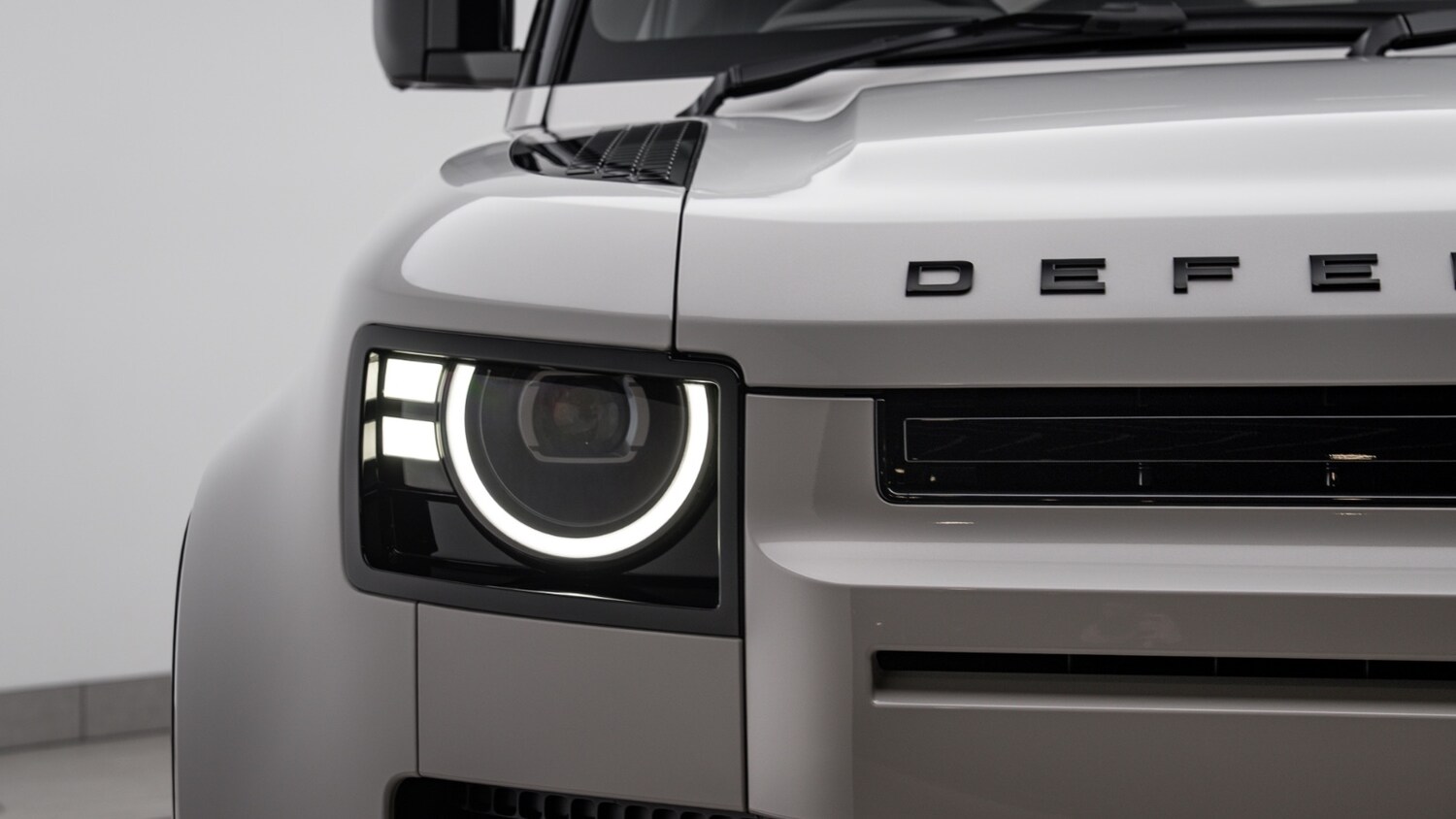 Used Land Rover Defender 110 2026 for sale - 78009096: Photo 36