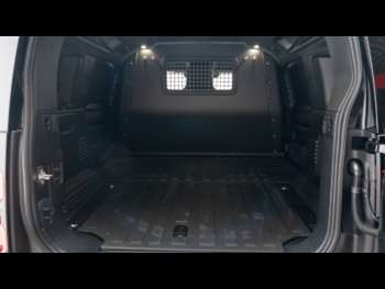 Used Land Rover Defender 2025 for sale - 75021666: Photo
