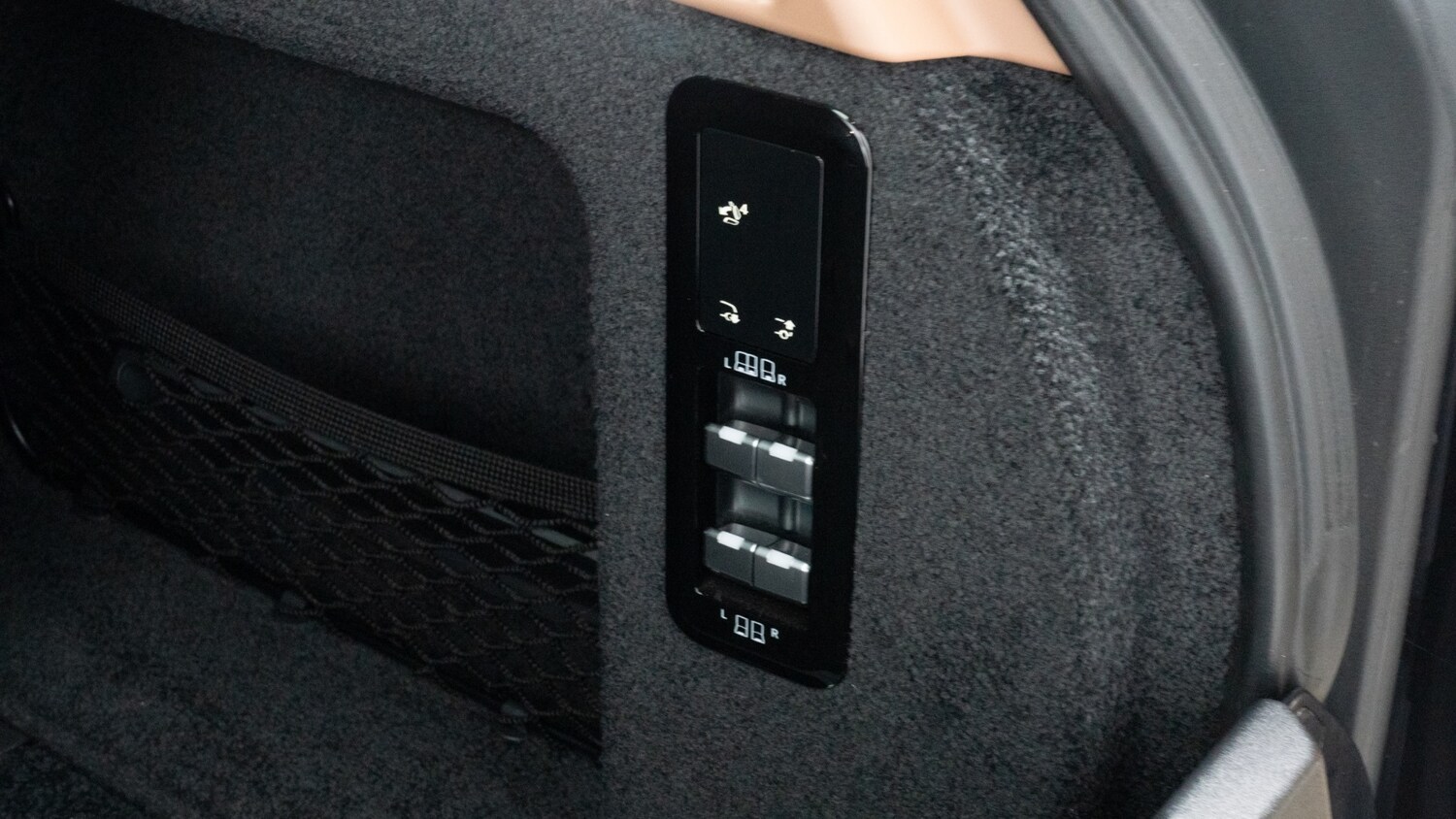 Used Rolls-Royce Cullinan 2024 for sale - 77660350: Photo 33