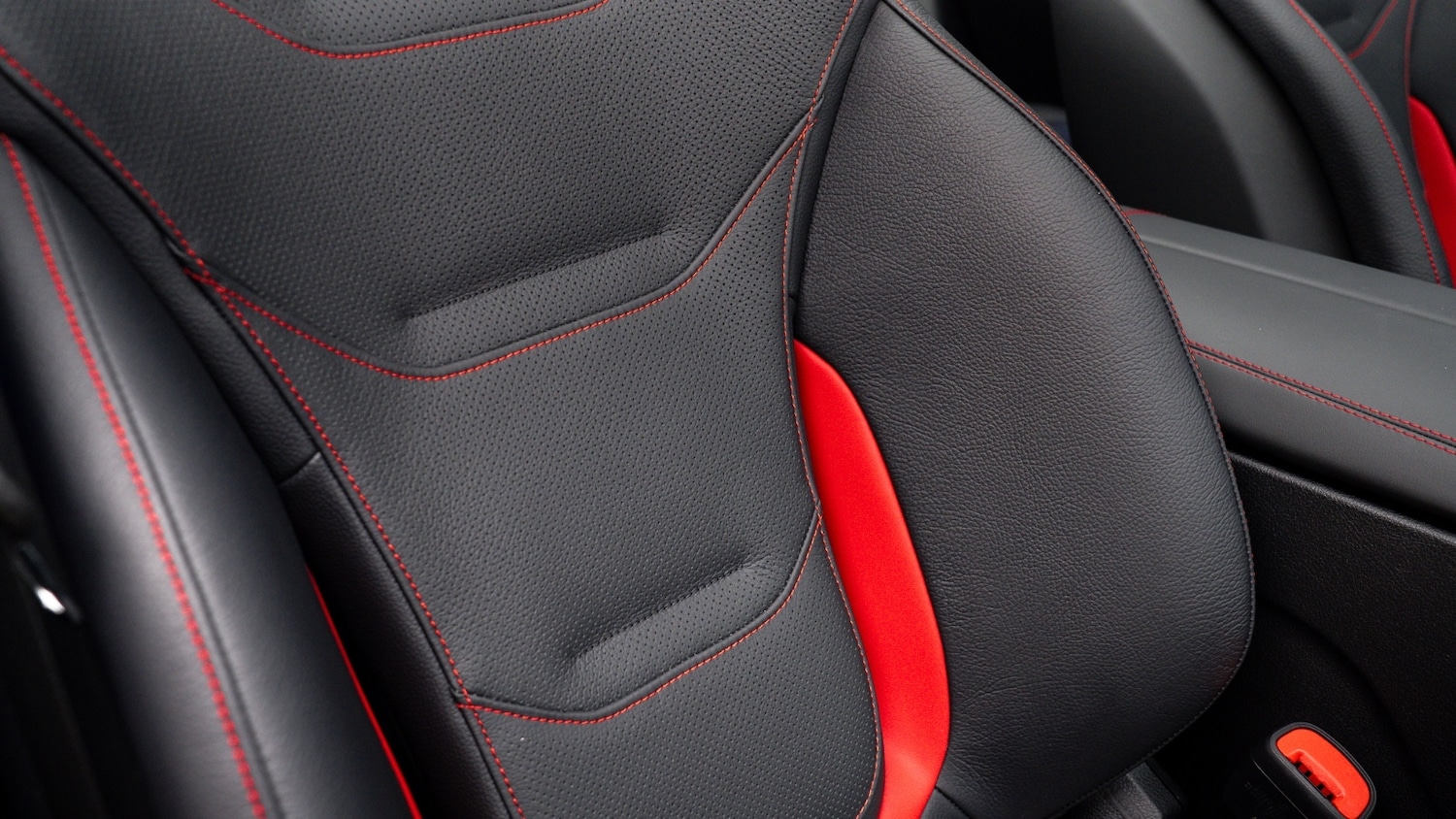 Used Mercedes-Benz GLC 2025 for sale - 77449684: Photo 31