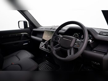 Used Land Rover Defender 2026 for sale - 78743113: Photo