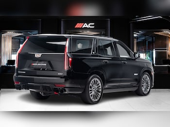 Used Cadillac Escalade 2025 for sale - 79240623: Photo