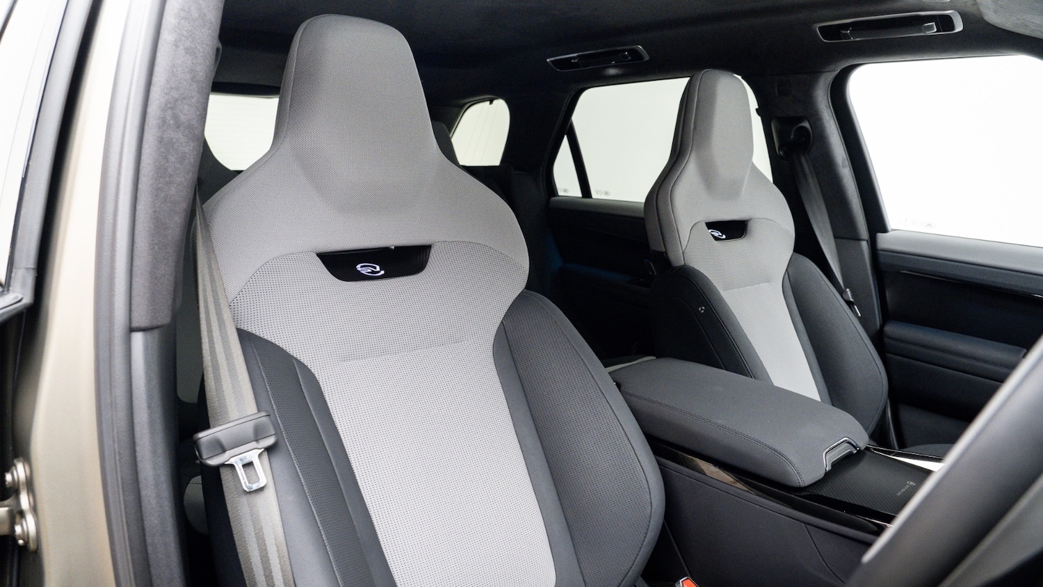 Used Land Rover Range Rover Sport 2025 for sale - 78088532: Photo 3