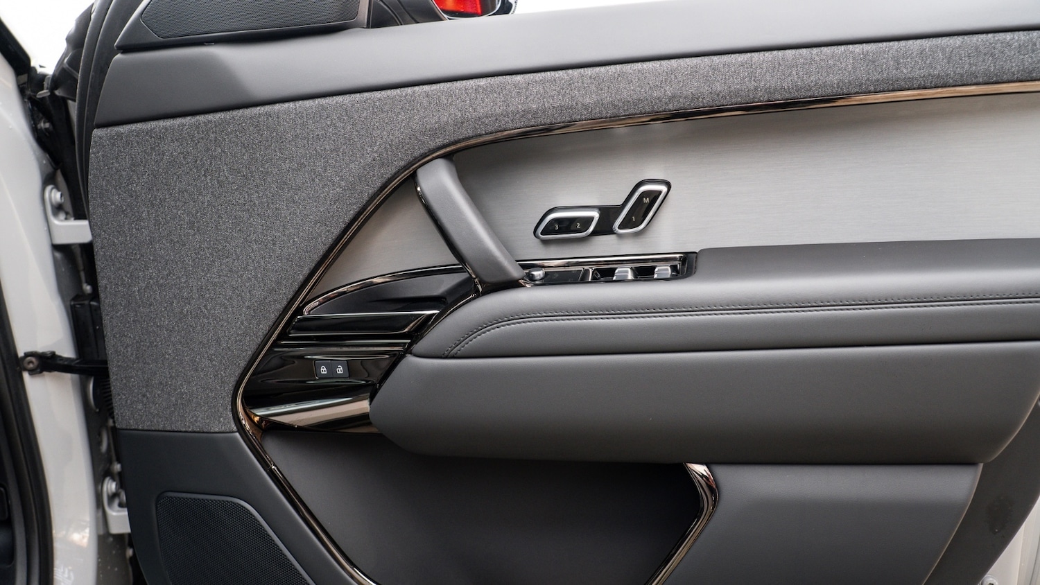 Used Land Rover Range Rover Sport 2024 for sale - 77592155: Photo 28