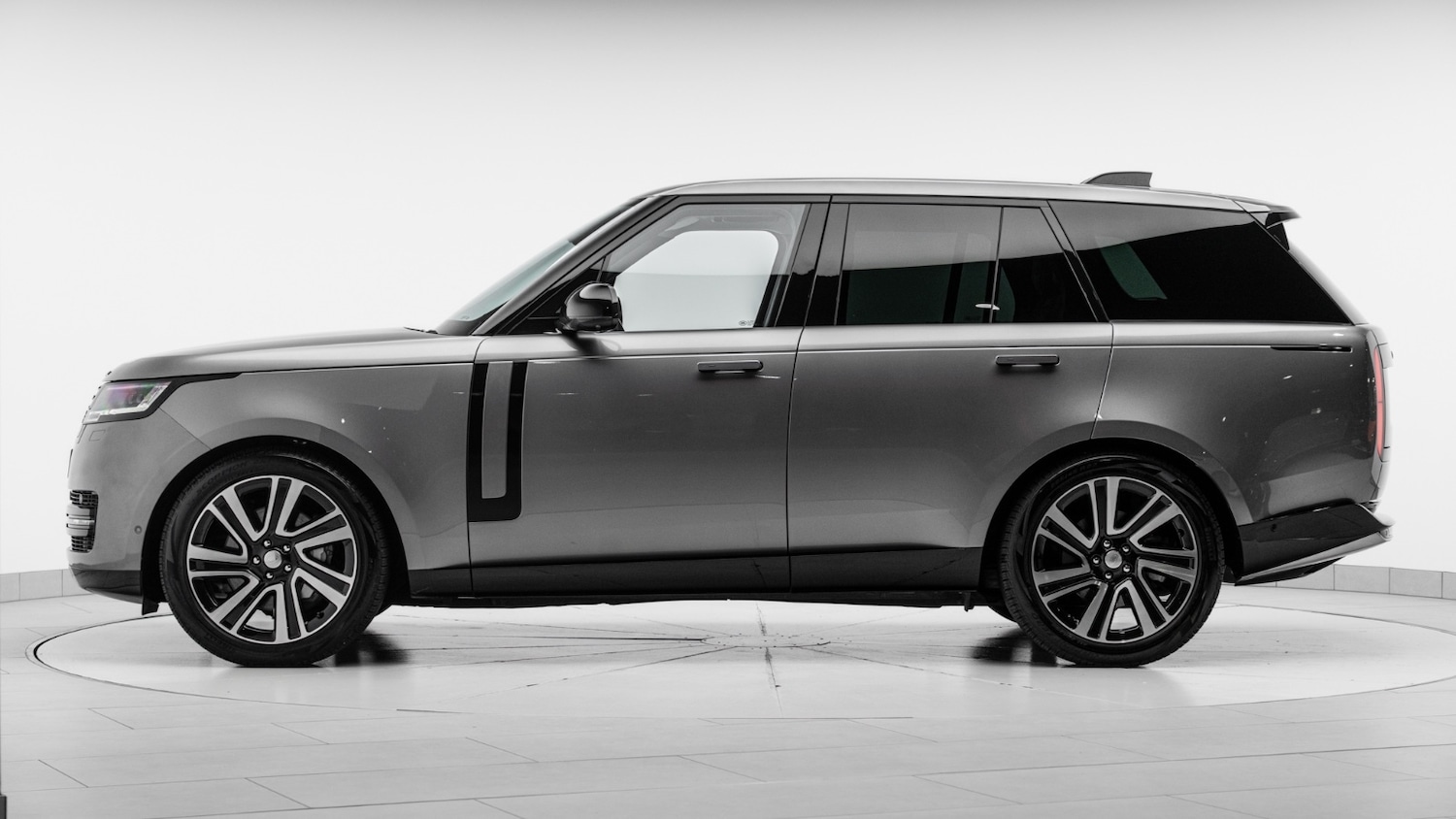 Used Land Rover Range Rover 2023 for sale - 76289751: Photo 4