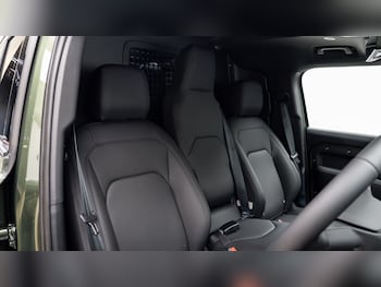 Used Land Rover Defender 2026 for sale - 78343961: Photo