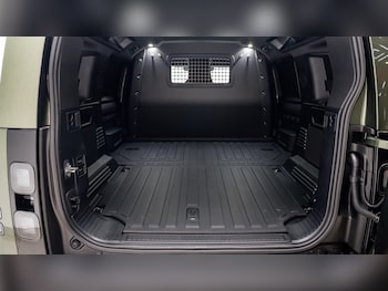 Used Land Rover Defender 2026 for sale - 78343961: Photo