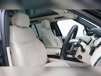 Used Land Rover Range Rover 2023 for sale - 76745200: Photo