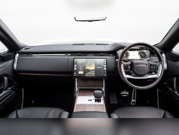 Used Land Rover Range Rover 2024 for sale - 77256523: Photo